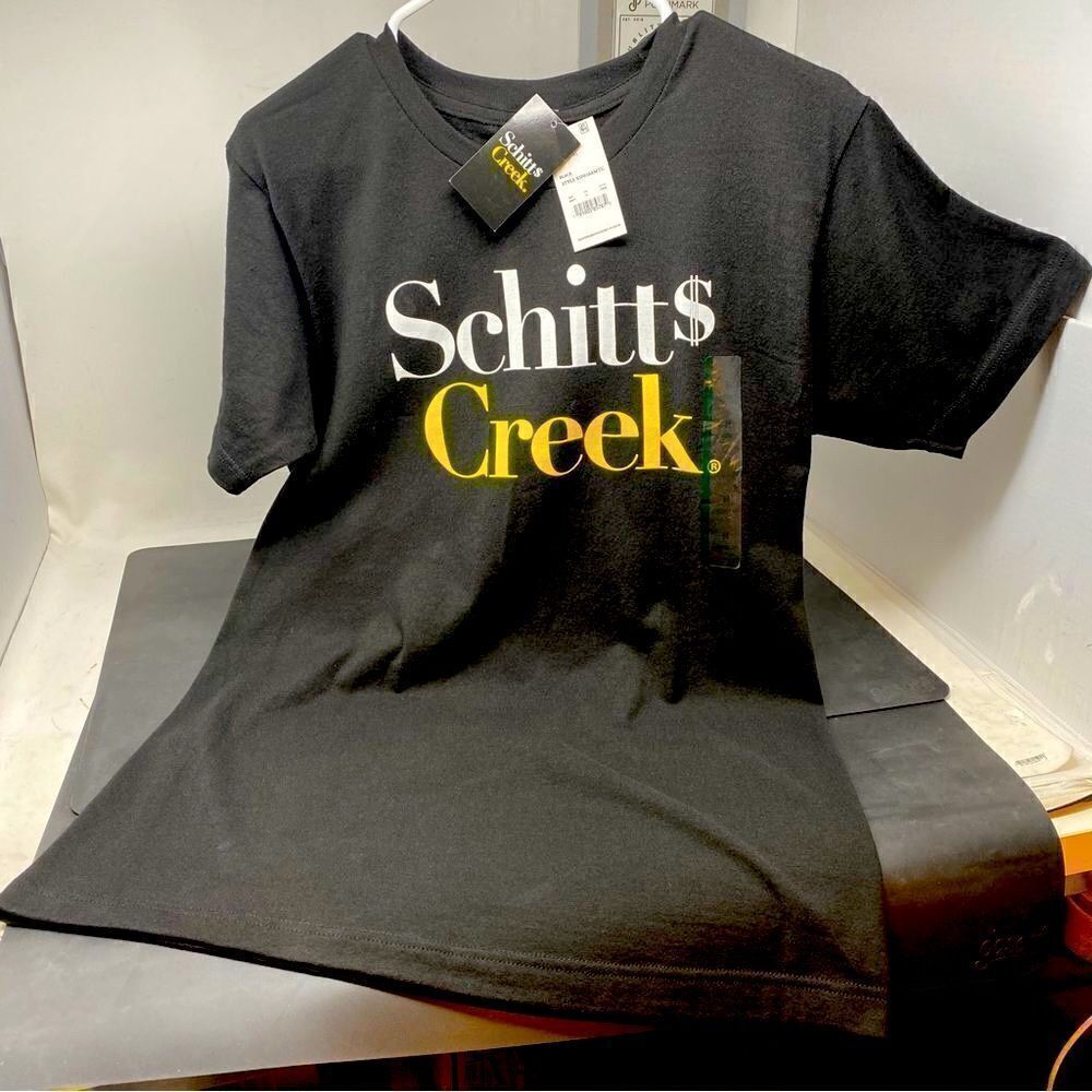 Schitt’s Creek - Mens Black Tee NEW